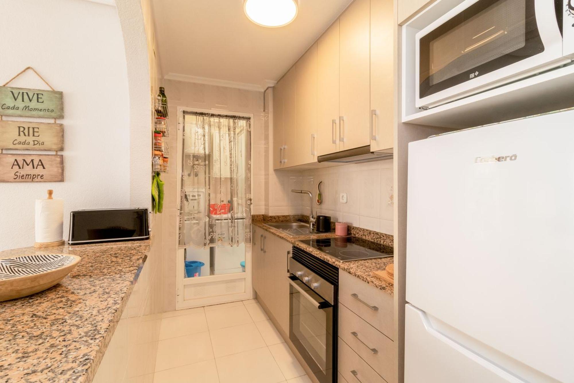 Apartamento Sol & Mar Torrevieja Exterior foto